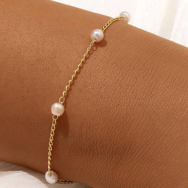 Cute Pearls Bracelet, 18k Gold Plated Steel in Gold