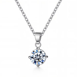 Round Cubic Zirconia Stone Necklace in Silver
