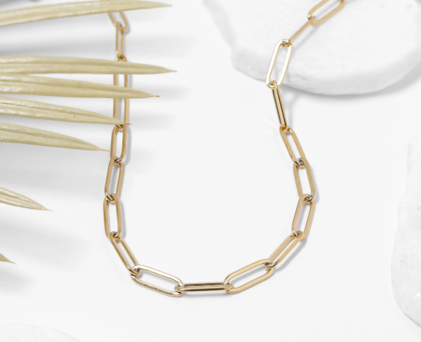 Linked Arms 18k Paperclip Necklace Gold