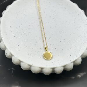 Engravable Round Diamond Necklace 18k Gold