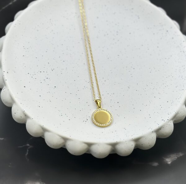 Engravable Round Diamond Necklace 18k Gold